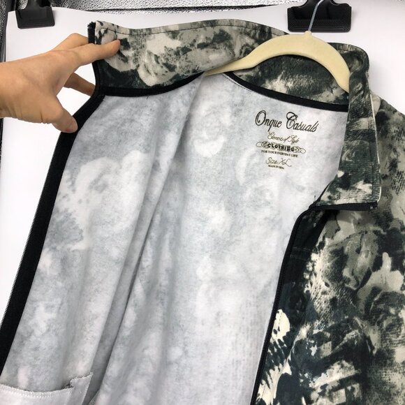 Onque Casuals Black & White Abstract Print Zip Up Sweater size XL - Picture 11 of 16